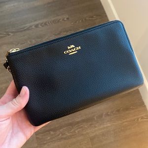 Coach Wristlet GREAT CONDITION!